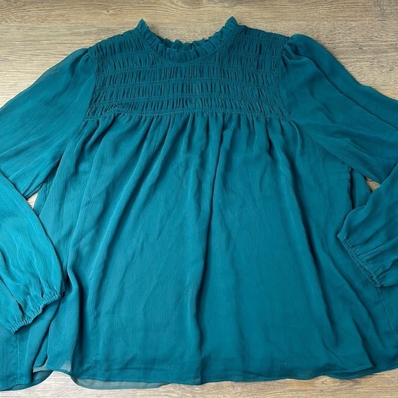 Banana Republic Women’s Turquoise Ruffle Collar Long Sleeve Blouse, size XL - Picture 1 of 10